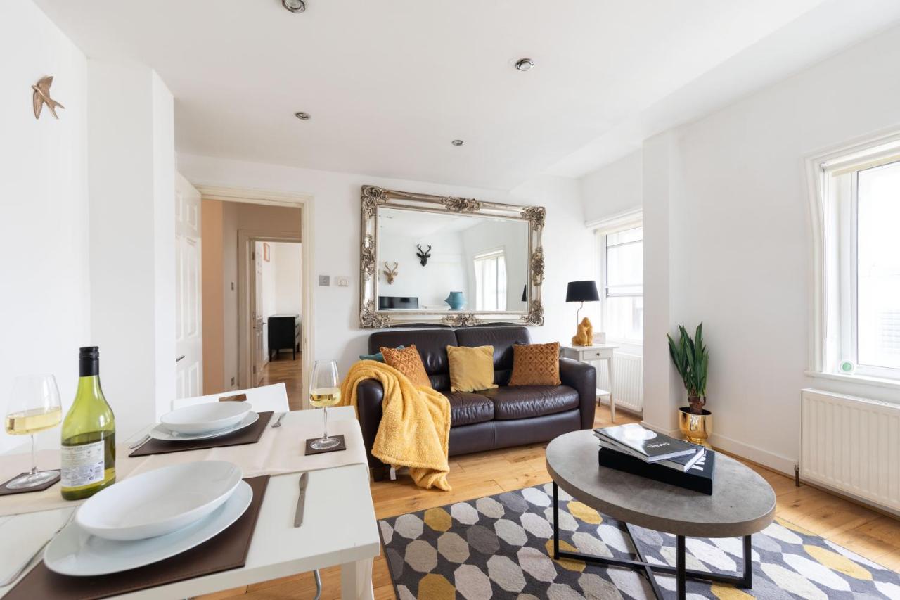Spacious 1 Bed Oxford Street Apartment - Sleeps 4 Londres Extérieur photo