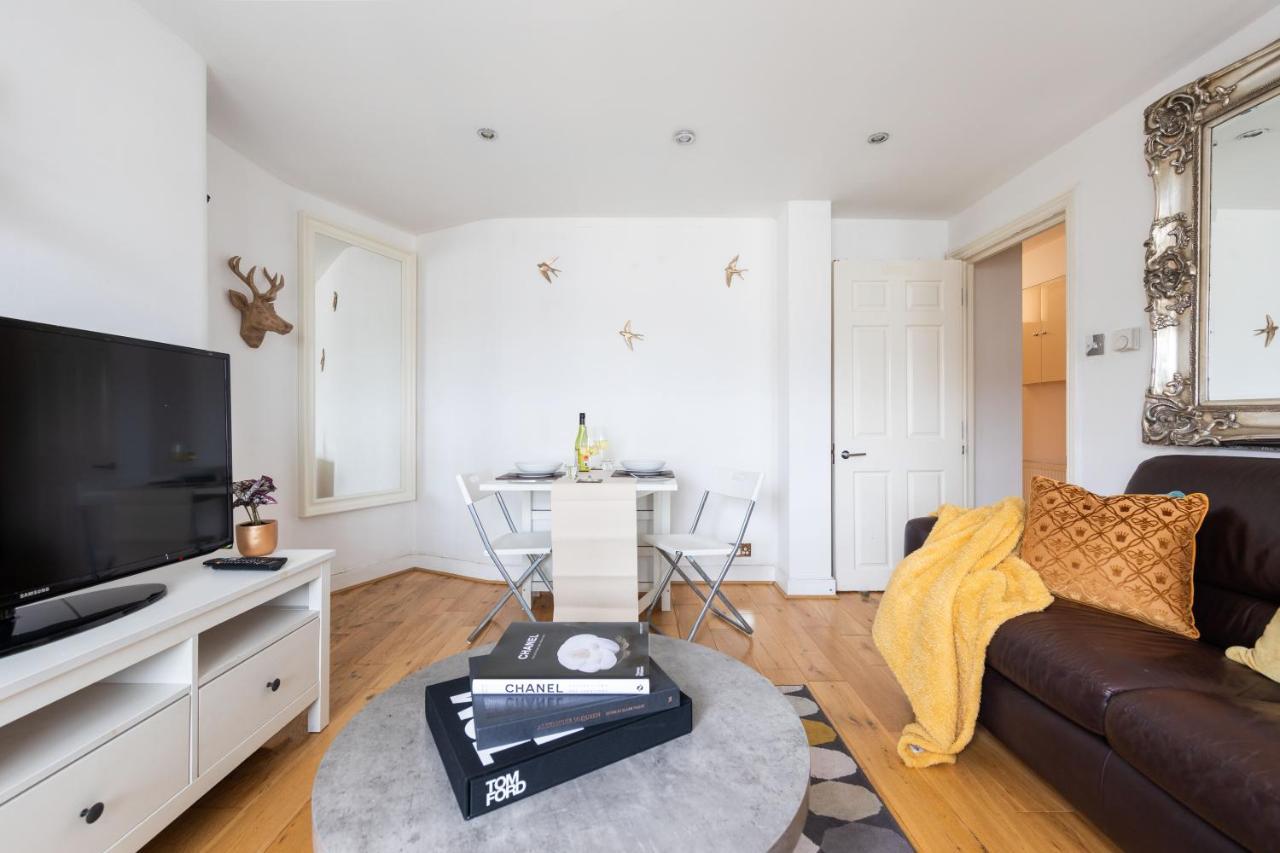 Spacious 1 Bed Oxford Street Apartment - Sleeps 4 Londres Extérieur photo