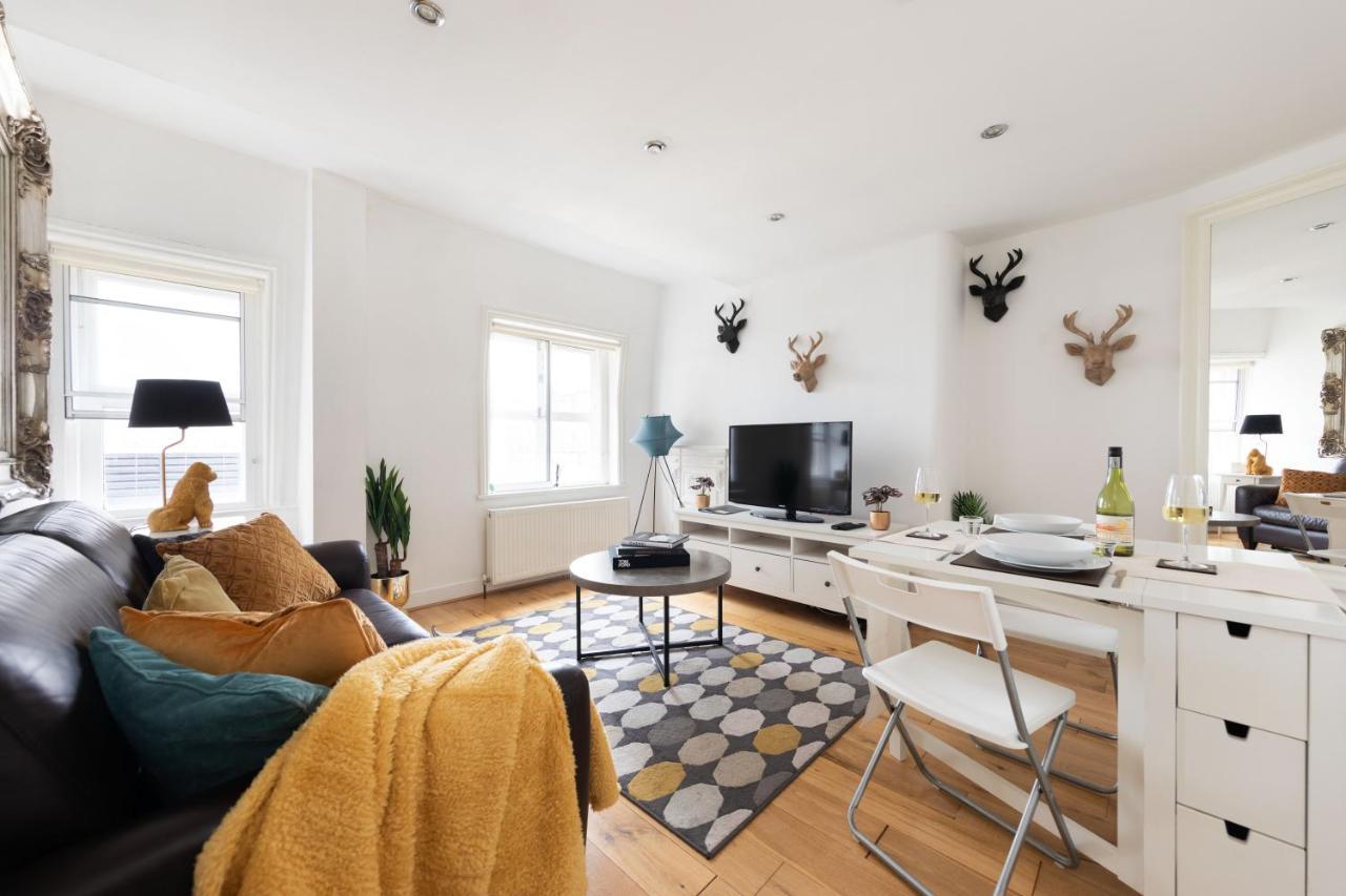 Spacious 1 Bed Oxford Street Apartment - Sleeps 4 Londres Extérieur photo